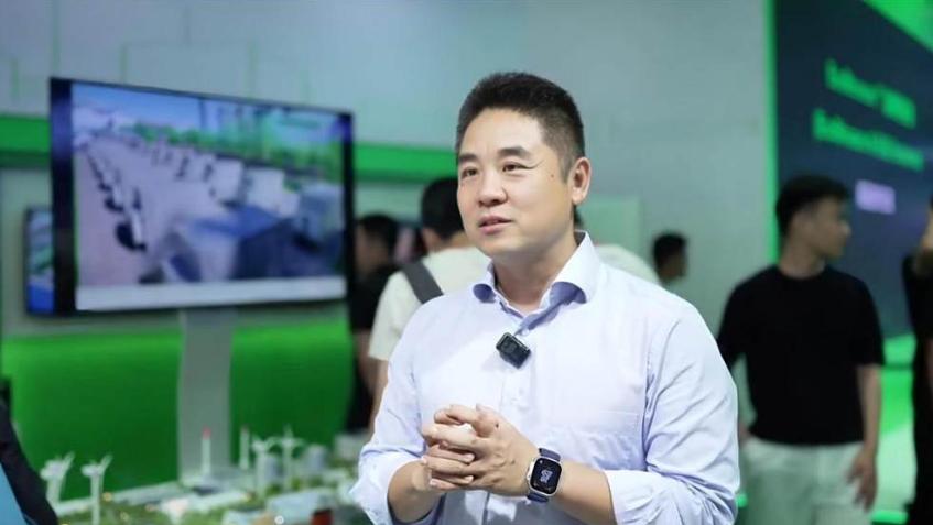 施耐德電氣：當AI進入產業主場，核心技術+場景知識帶來價值最大化