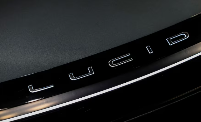 Lucid集團調(diào)整2025年產(chǎn)量預期并擴大融資規(guī)模