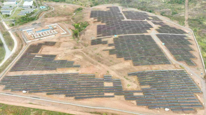 中企援建剛果（金）光伏微電網投運 助力礦區(qū)新能源轉型